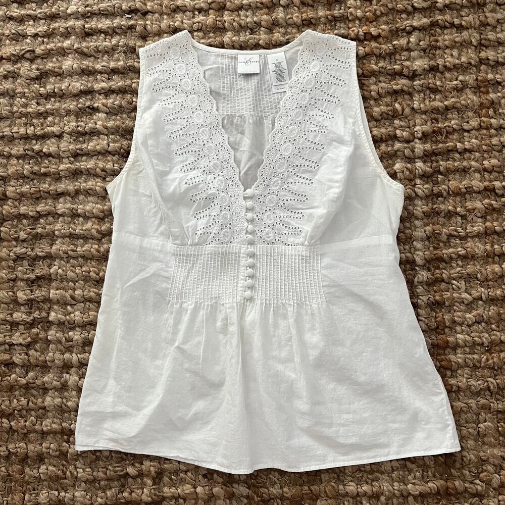 Emma James Eyelet Babydoll Tank Top White Cotton Boho Cottagecore Coastal Size 6